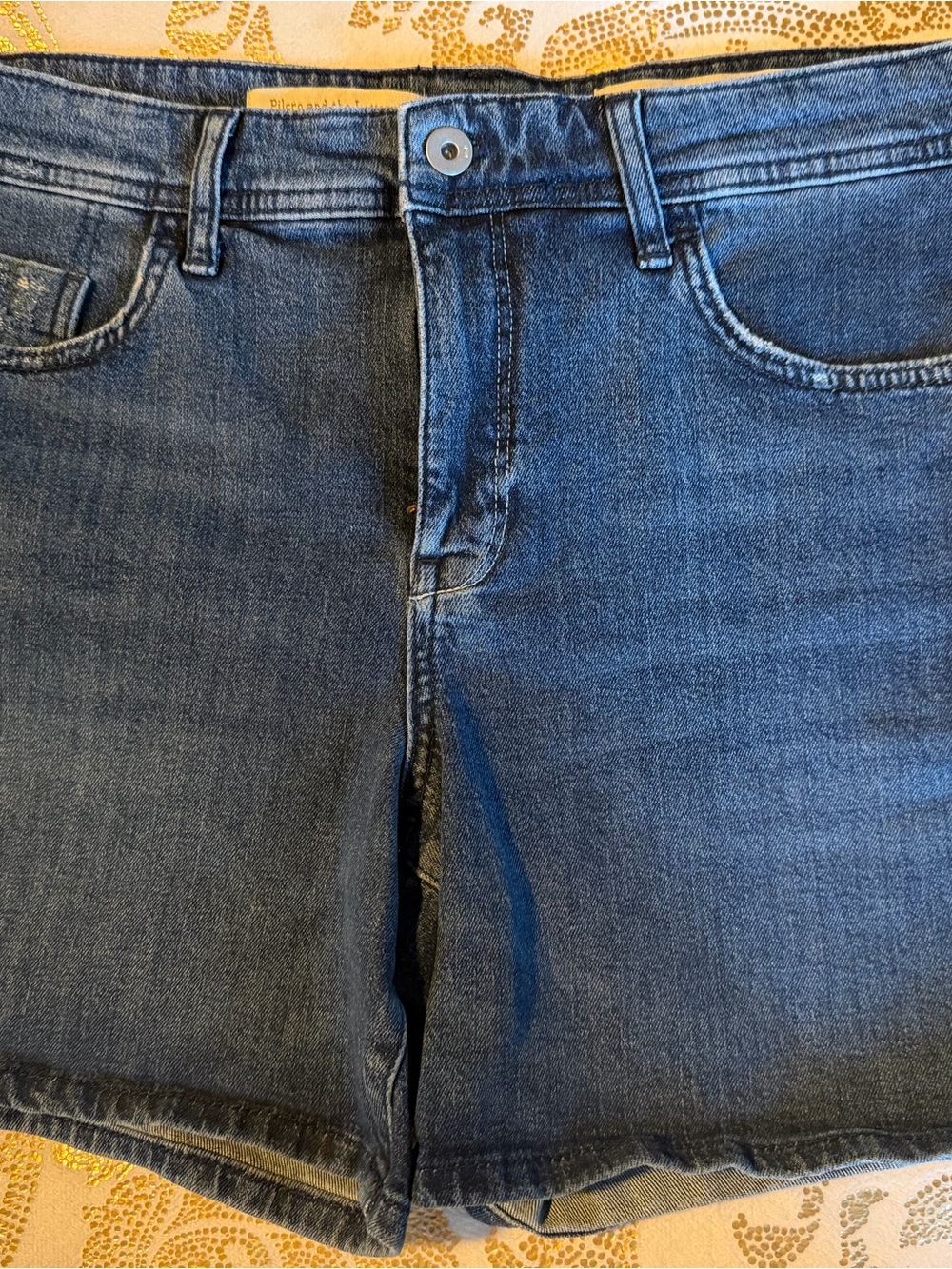 Pilcro and the Letterpress Slim Boyfriend Fit Denim Shorts Size 32